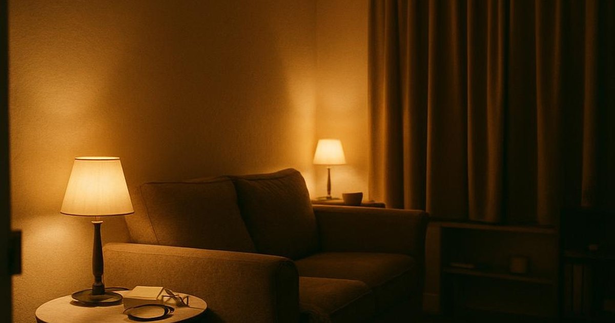 Lamps for Dark Evenings: Where to Put Them in a Living Room